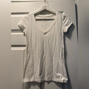 Wet Seal Classic White V-Neck Women's Top